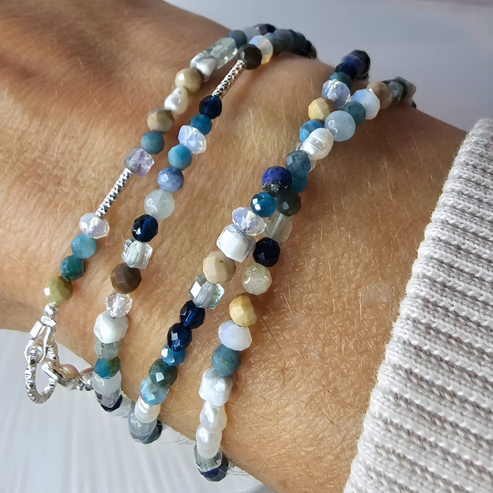 2-in-1 Edelsteinarmband als Wickelarmband, Howlit, Kyanit, Aquamarin, Opal, Lapislazuli, Apatit und blauer Spinell, handgefertigt.