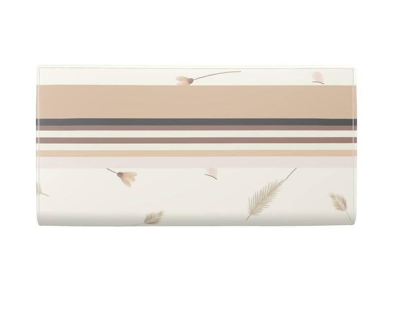 Handgemachtes Reiseportemonnaie aus Leder mit Blumenmuster