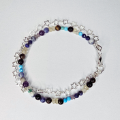 Zartes Edelsteinarmband mit echten Perlen von BE-Youniq