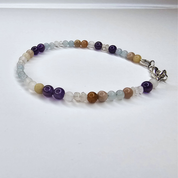 Handgefertigtes Armband Bliss Charm: Aquamarin und Amethyst
