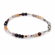 Amara Harmonia – handgefertigtes Edelsteinarmband: Amethyst, Mondstein und Rosenquarz