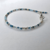 Feines Edelsteinarmband mit Apatit, Rauchquarz, Topas und Mondstein