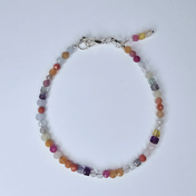 Edelsteinarmband mit Bedeutung – handgefertigter Energieschmuck für Damen