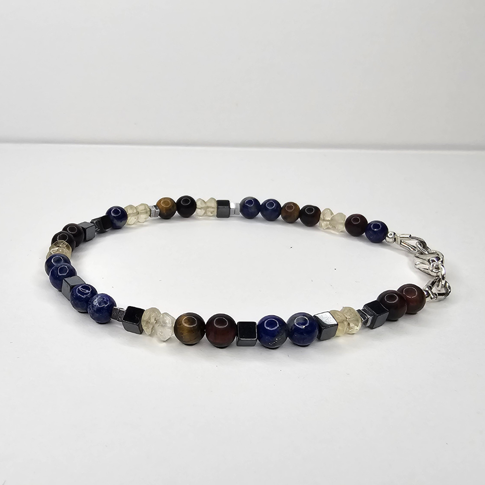 Edelsteinarmband mit Bedeutung – handgefertigter Energieschmuck für Damen