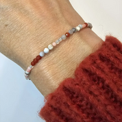 Edelsteinarmband Blush Stone: Pink Botswana Achat, Karneol und Bergkristall sowie weitere Edelsteine