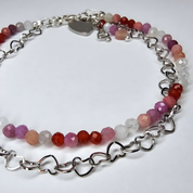 Moonlit Love Glow – feines Armband mit echten Edelsteinperlen: Rubin, Rhodonit und Mondstein