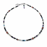 Handgefertigter Edelstein-Choker in Pastelltönen mit Fluorit, Apatit, Erdbeerquarz, Opal, weißem Mondstein und Blaufluss.