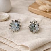 Zarte Edelstein Ohrringe mit Bergkristall, Aquamarin und Apatit – handgefertigter Edelsteinschmuck
