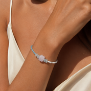 Handgefertigtes Armband mit Kunzit, Mondstein und Aquamarin – Sea Breeze Mystic von BE-Youniq