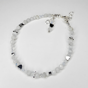 Handgefertigtes Armband Moonlace Essence: Mondstein, Opal und Bergkristall