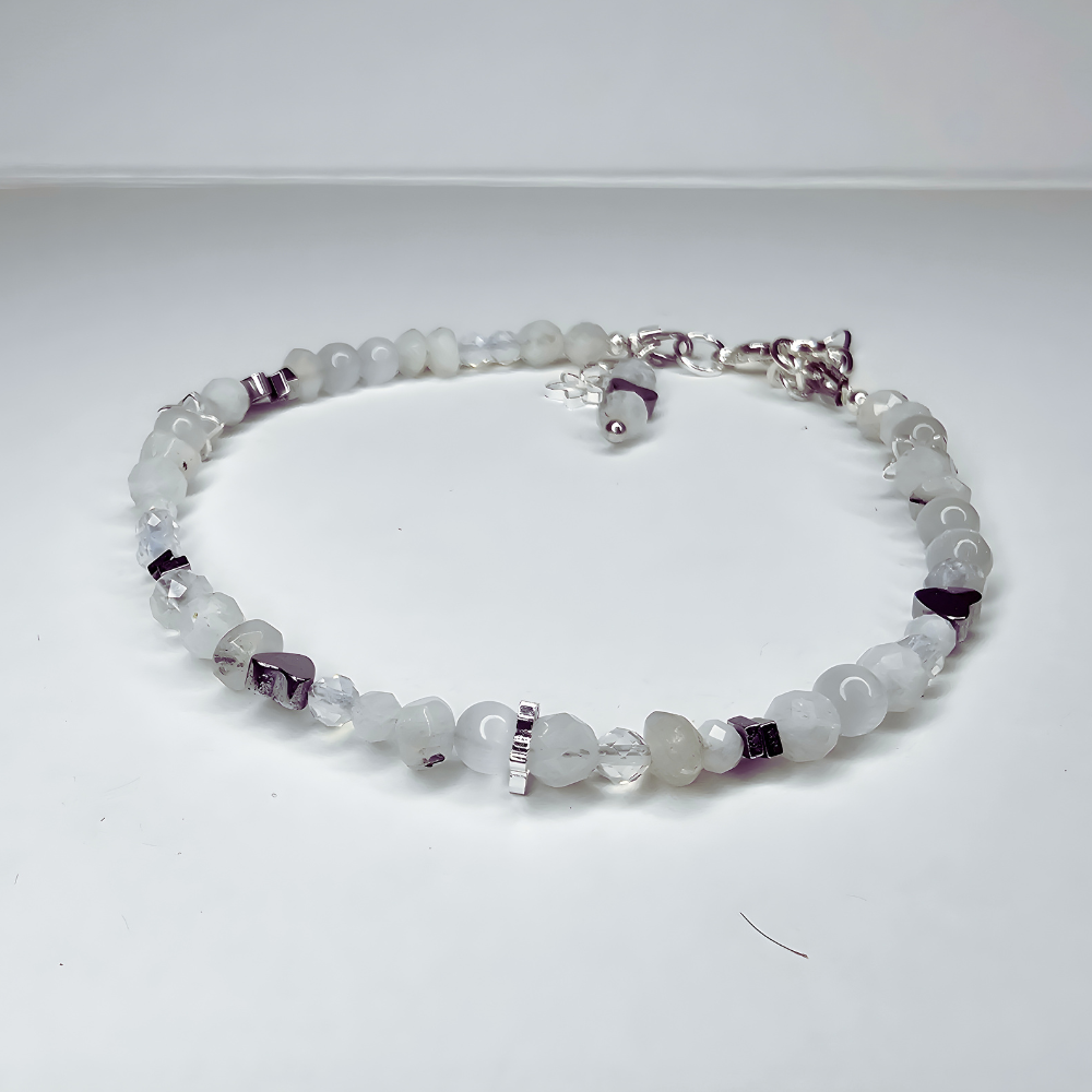 Edelsteinarmband mit Bedeutung – handgefertigter Energieschmuck für Damen