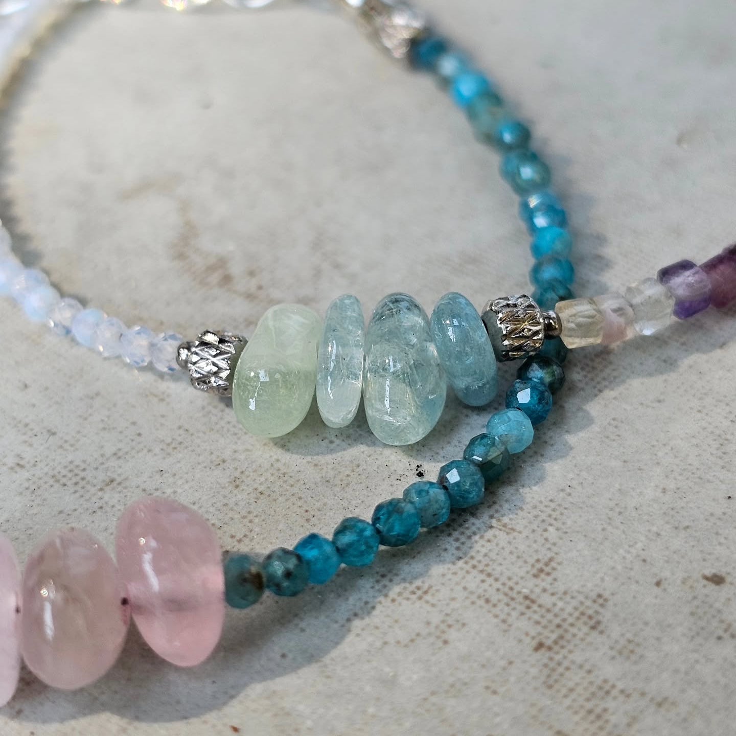 Rosenquarz Armband Damen – Sea Breeze Manifest mit Apatit | BE-Youniq