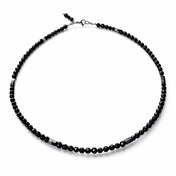 Handgefertigter Edelstein-Choker – filigrane Halskette, die deine natürliche Ausstrahlung im Alltag und zu besonderen Anlässen unterstreicht.