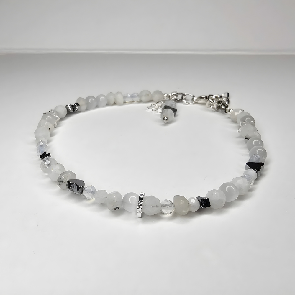 Mondstein Edelsteinarmband mit echten Perlen von BE-Youniq