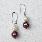 Pearl Sage Bordeaux - roter Achat & Süßwasserperlen